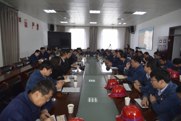 李永剛深入基層調研把脈職工思想動態(tài) 李永剛深入基層調研把脈職工思想動態(tài)