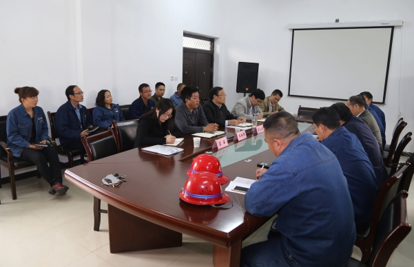 李永剛深入基層調研把脈職工思想動態(tài) 李永剛深入基層調研把脈職工思想動態(tài)