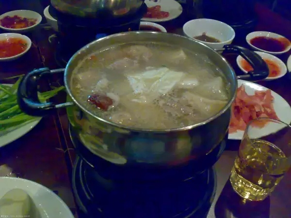 禹龍酒店:零點餐廳試營業(yè) 盡享舌尖上的美味 禹龍酒店:零點餐廳試營業(yè) 盡享舌尖上的美味