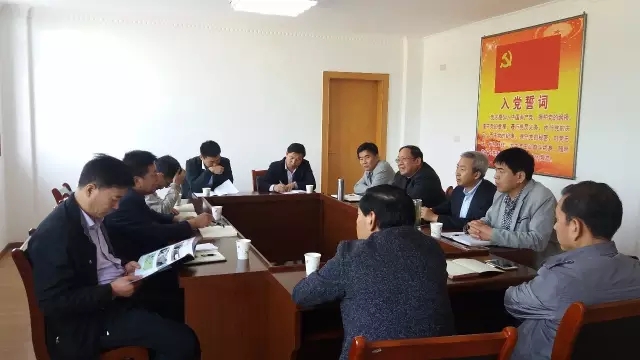 董銀師與華陰市委常委、副市長安和平座談交流