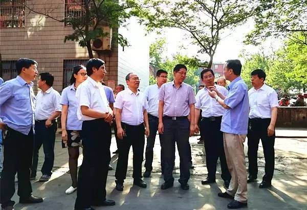 省國資委督導(dǎo)組蒞臨綜合服務(wù)公司檢查“三供一業(yè)”工作推進情況
