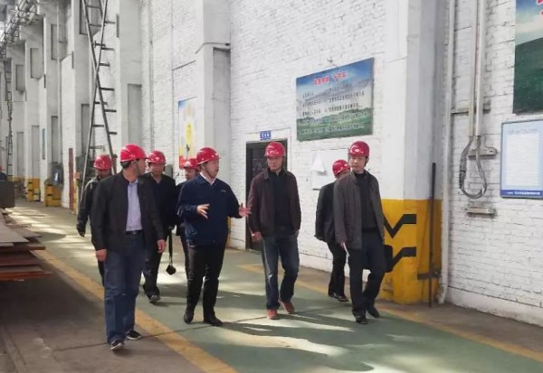 渭南市安監(jiān)局到華冶公司調研“雙重預防機制建設”工作 渭南市安監(jiān)局到華冶公司調研“雙重預防機制建設”工作