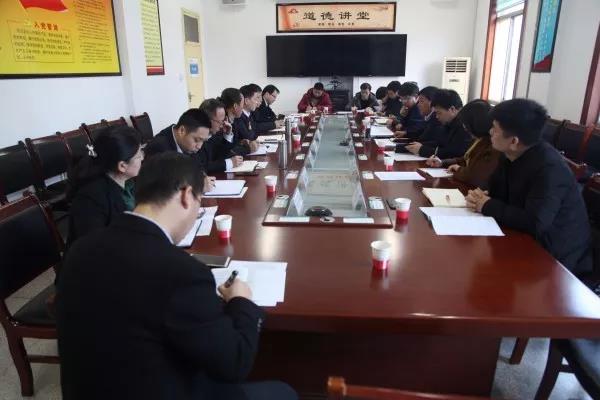 陳敏鋒、王紅章一行到龍鋼集團(tuán)調(diào)研指導(dǎo)工作