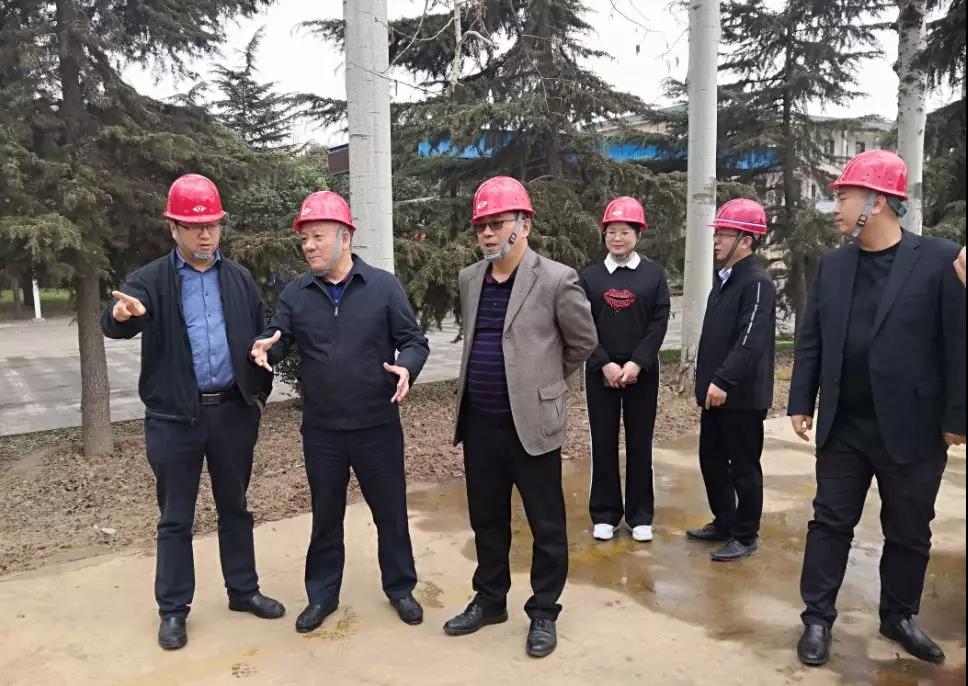 中國機械冶金建材工會副主席毛迎春到龍鋼集團寶軋公司調(diào)研 中國機械冶金建材工會副主席毛迎春到龍鋼集團寶軋公司調(diào)研