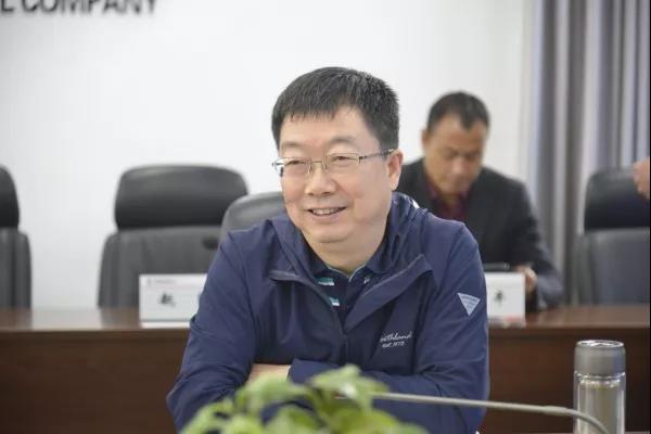 楊召朋陪同西安市政道橋建設公司薛健一行調研鋼渣處理項目