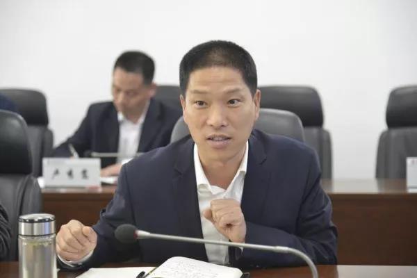 楊召朋陪同西安市政道橋建設公司薛健一行調研鋼渣處理項目