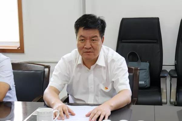 陜鋼集團、龍鋼集團召開寶軋公司干部大會