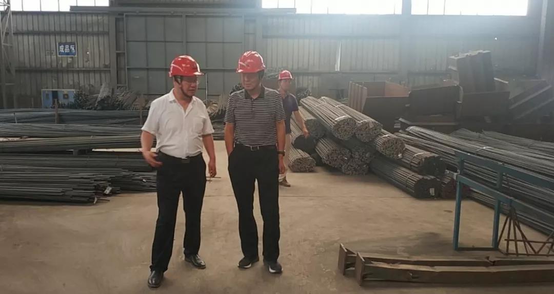 韋武強(qiáng)到龍鋼集團(tuán)鋼加公司韓城加工車間調(diào)研指導(dǎo)工作