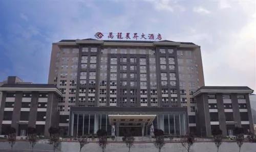 酒店板塊開展“不忘初心、牢記使命”主題教育專題調(diào)研、二季度績效考核檢查及送清涼活動