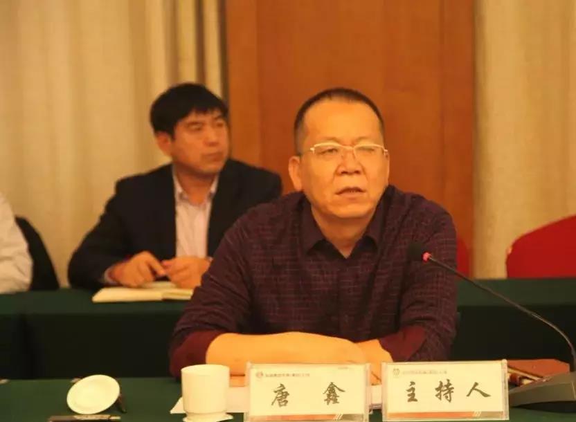 龍鋼集團(tuán)召開(kāi)9月份經(jīng)濟(jì)運(yùn)行分析暨三季度追趕超越點(diǎn)評(píng)會(huì) 龍鋼集團(tuán)召開(kāi)9月份經(jīng)濟(jì)運(yùn)行分析暨三季度追趕超越點(diǎn)評(píng)會(huì)