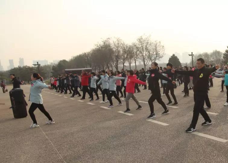 守初心 擔(dān)使命，堅(jiān)定信心健步走向2020！