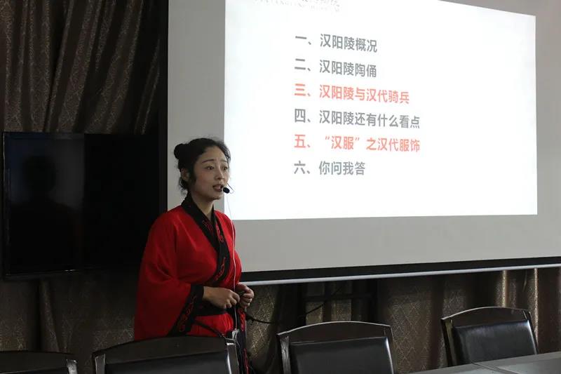 西鋼紅光物流公司機關(guān)工會舉辦漢文化學(xué)習(xí)交流活動