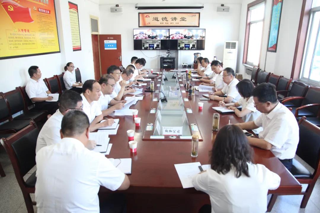 楊召朋在總經(jīng)理辦公（擴(kuò)大）會上強(qiáng)調(diào)： 堅(jiān)定信心乘勢而上 強(qiáng)化協(xié)作爭創(chuàng)效益
