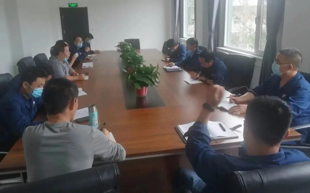 禹宏置業(yè)公司到龍鋼公司規(guī)劃發(fā)展部對標學習